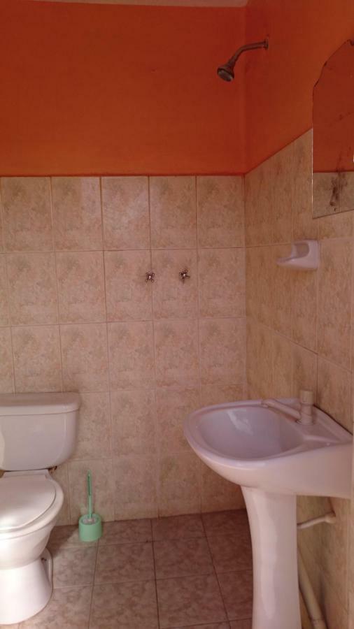 Hostal Coronel Pedro Arraya Tupiza Værelse billede